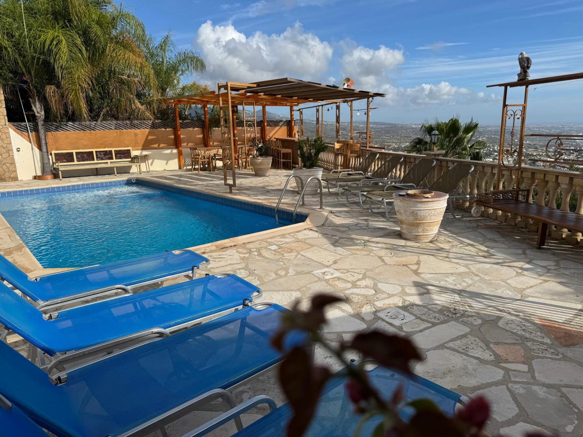 Villa Aphrodite Пея Екстериор снимка