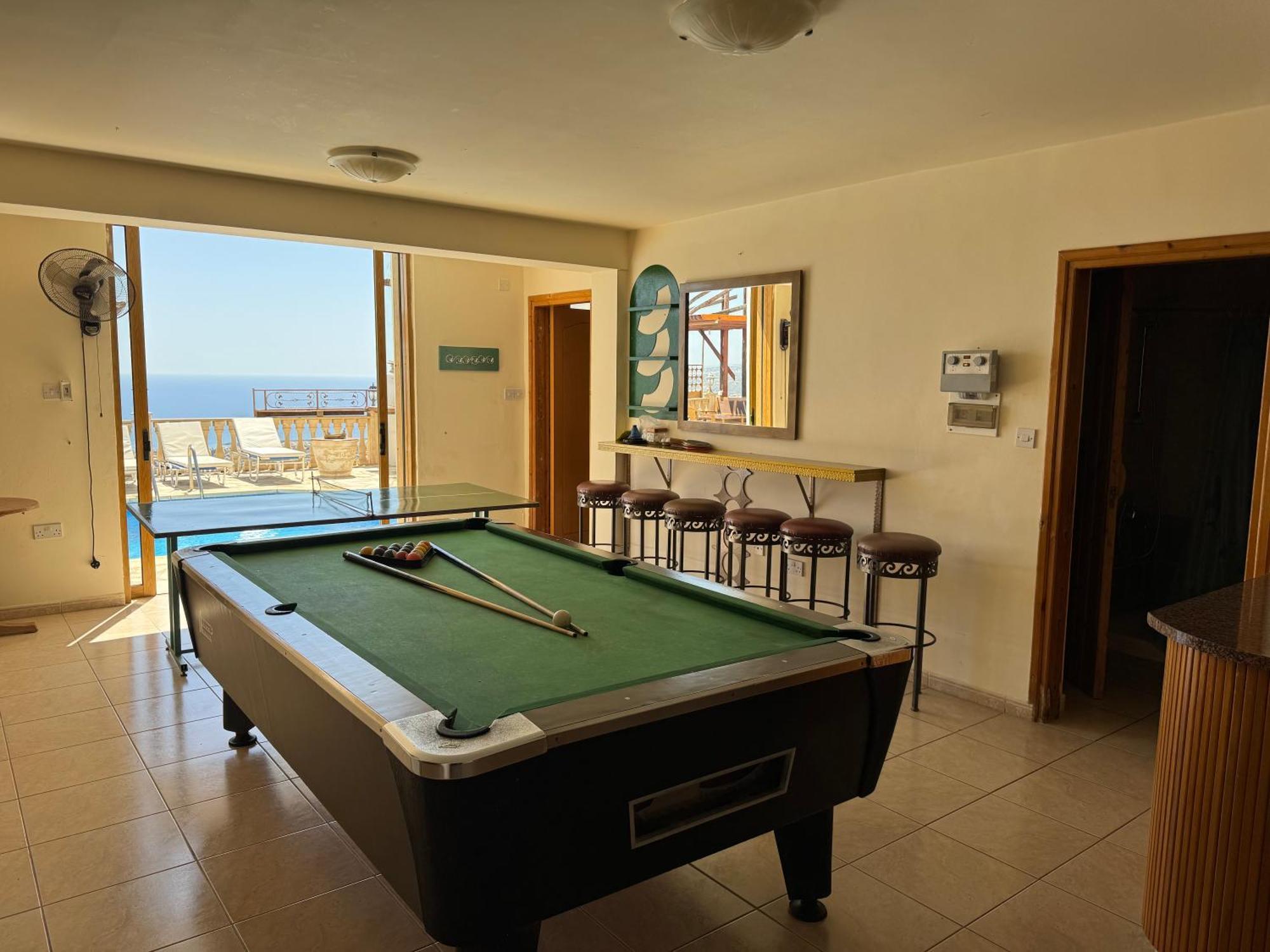 Villa Aphrodite Пея Екстериор снимка