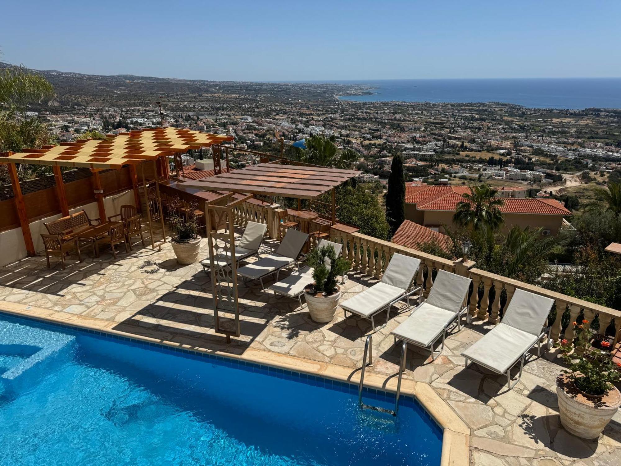 Villa Aphrodite Пея Екстериор снимка