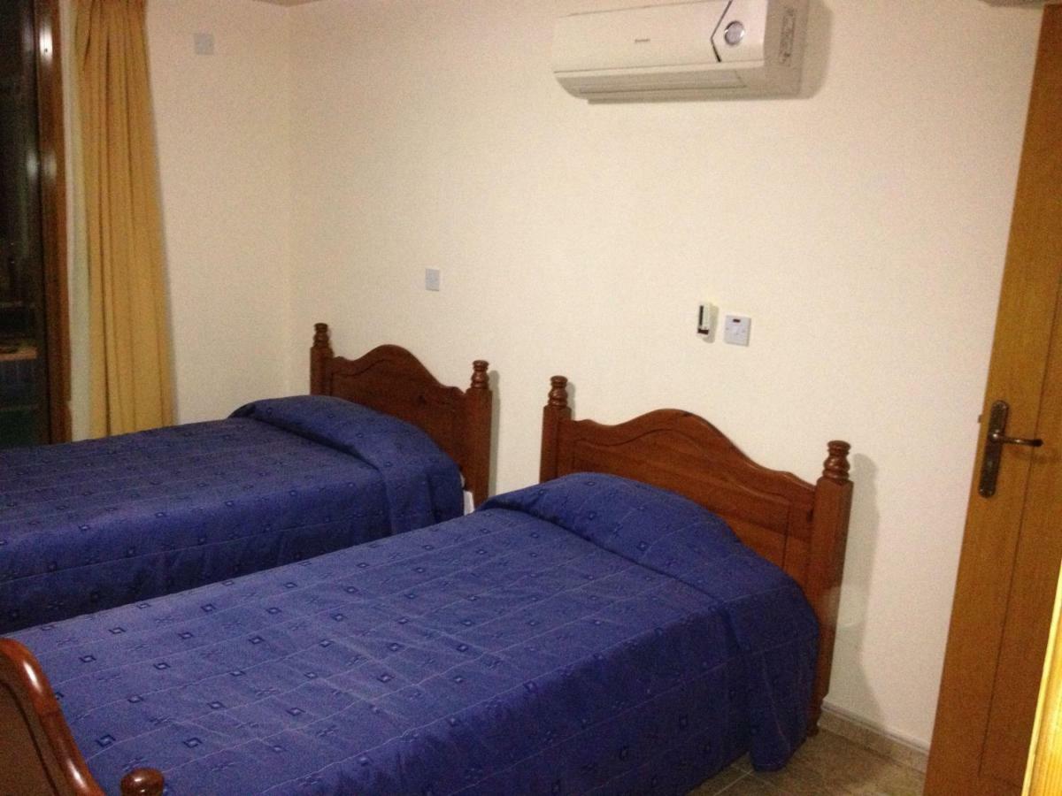 Villa Aphrodite Пея Екстериор снимка