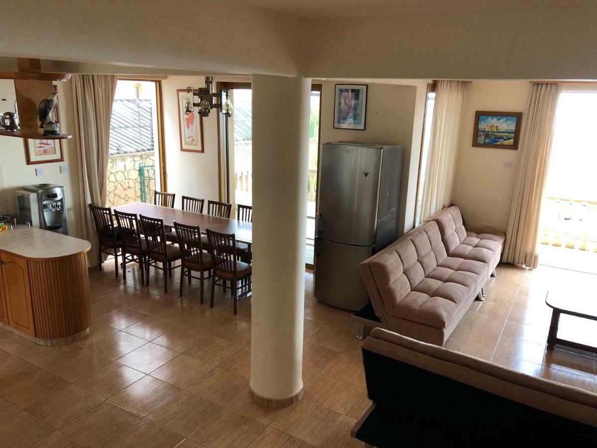 Villa Aphrodite Пея Екстериор снимка